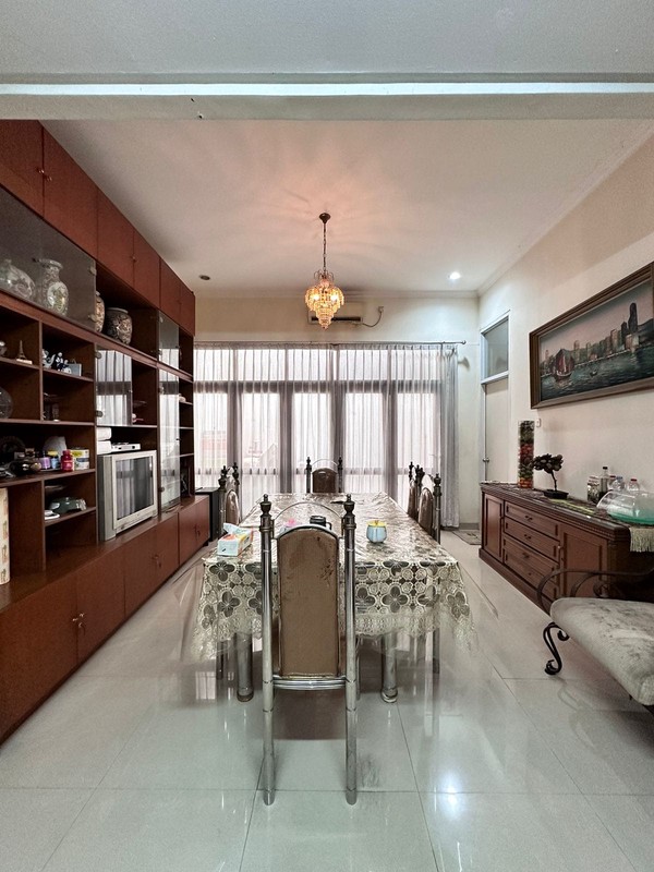Rumah Bagus, Apik siap huni Lokasi Strategis di Jakarta Selatan