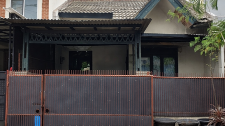 Rumah Nyaman Siap Huni di Nusa Loka BSD City, Lokasi Strategis