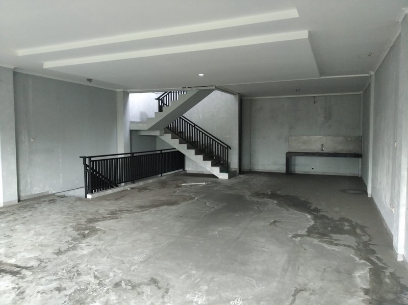 2 Ruko 3 Lantai + Rooftop di Bintaro | LT 254 m² | SHM | Harga Menarik Nego