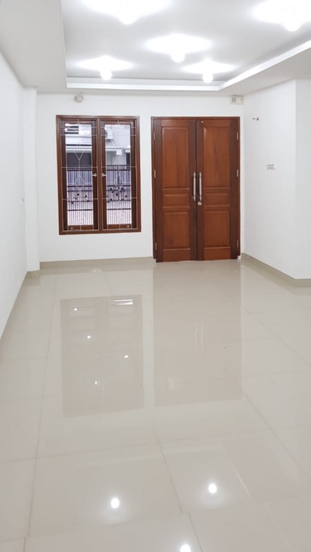 Rumah Pelepah Indah, Kelapa Gading Luas 6x20m2