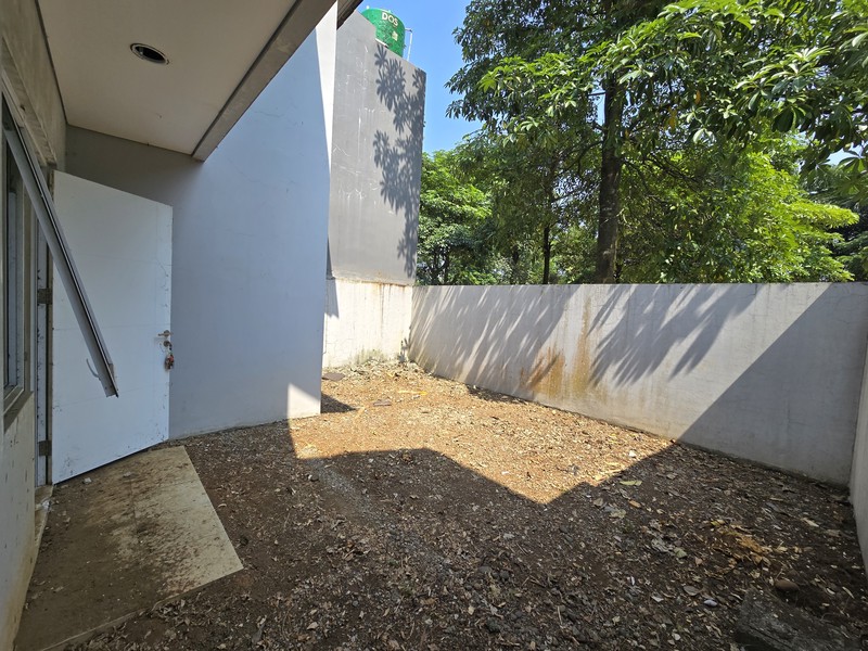 Rumah Bagus utk Investasi dan Asri di Serpong Lagoon, BSD, Tangerang Selatan 