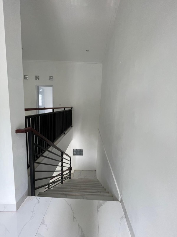 Brand New di Puri Bintaro Sektor 9