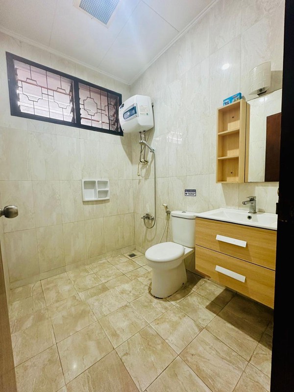 Rumah Hunian 3KT Strategis, Di Kebayoran Baru