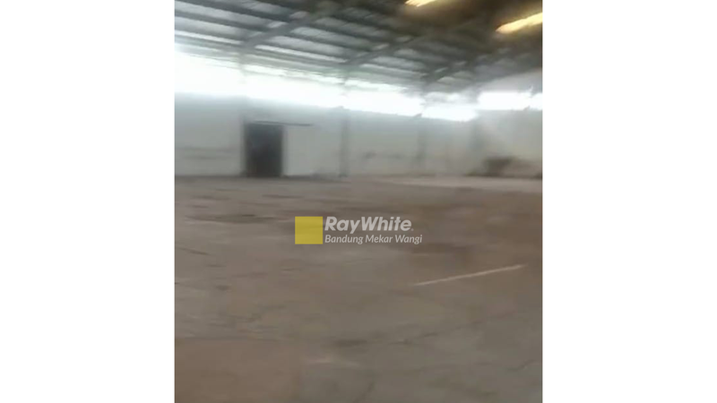 Gudang/Pabrik Mainroad Raya Laswi