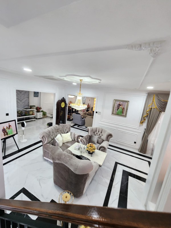 Rumah 2 Lantai BSD Strategis | 5 KT | Dekat Stasiun & Tol | SHM | Nego!