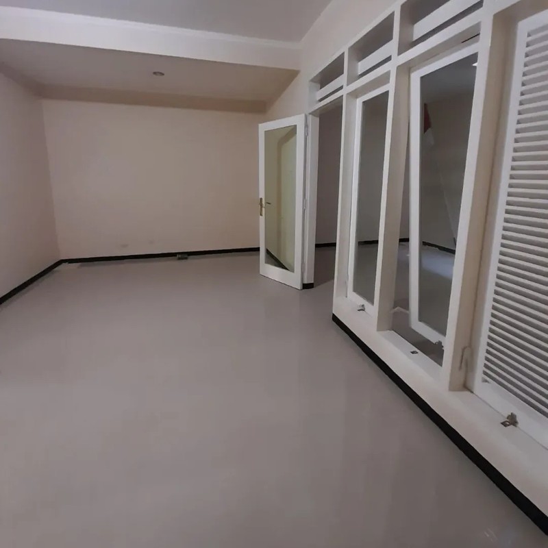 Dijual Rumah Siap Huni strategis di Rungkut Asri Tengah Surabaya Timur