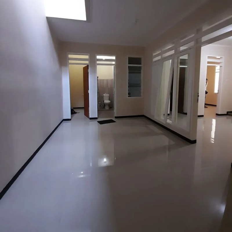 Dijual Rumah Siap Huni strategis di Rungkut Asri Tengah Surabaya Timur