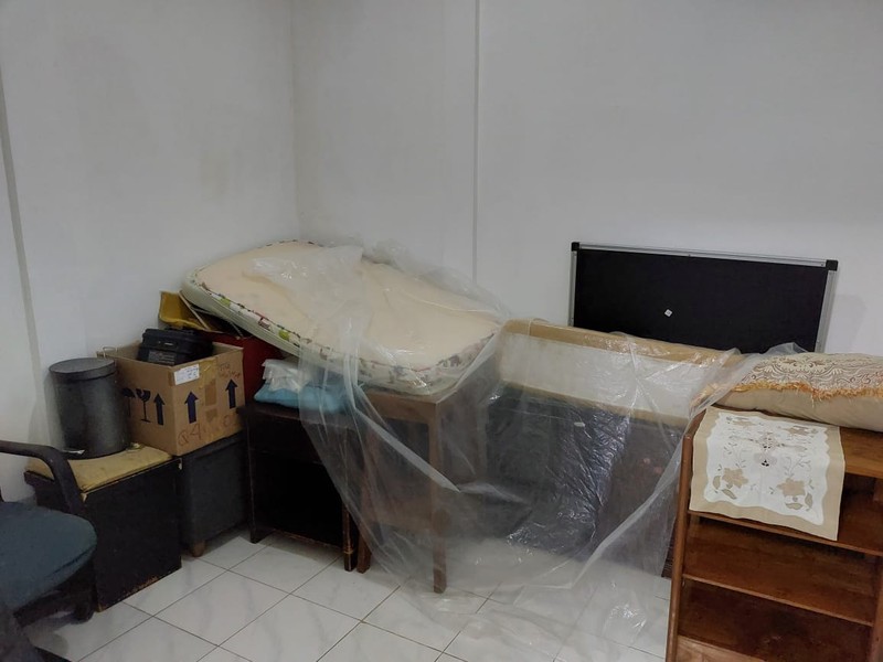 Rumah 1,5 Lantai Ciputat (Jombang) | 4 KT | Taman Depan Belakang | SHM | Nego!