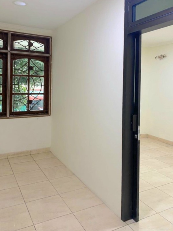 Rumah rapih siap huni di Summagung, Kelapa Gading