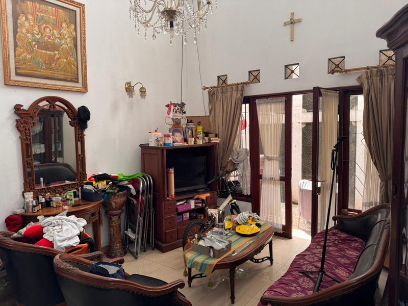 Di Jual  Rumah Di Lingkungan Asri  Di Pasar minggu Komplek Palapa Jakarta Selatan