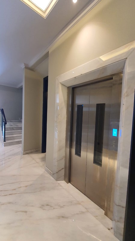 Rumah Dijual di Kebayoran Baru