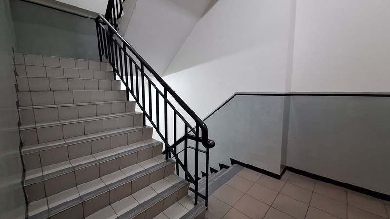 Gedung Dijual di Mampang Praptan