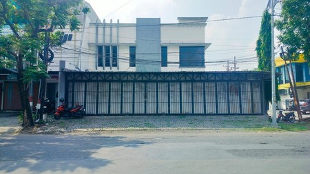 Ruang Usaha Disewakan Barata Jaya Gubeng Surabaya Timur 
