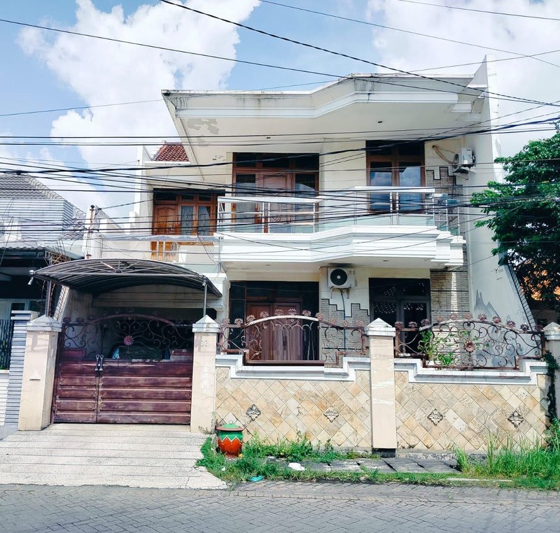 Rumah Dijual Barata Jaya Gubeng Surabaya Timur 
