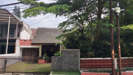 NYAMAN! Rumah 2 Lantai di Setrasari, Bandung!