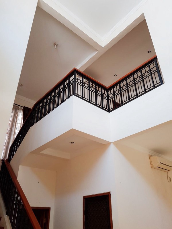 Rumah Bagus Siap Huni dan Asri di Menteng Residence, Bintaro Jaya, Sektor 7