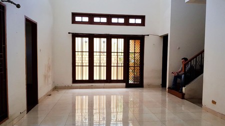 Rumah Bagus Siap Huni dan Asri di Menteng Residence, Bintaro Jaya, Sektor 7