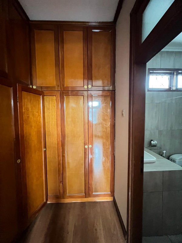 Rumah Bagus,dalam cluster di Bintaro Jaya 9