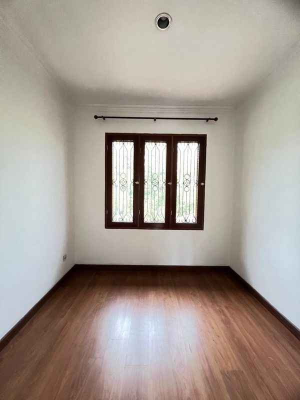 Rumah Bagus,dalam cluster di Bintaro Jaya 9