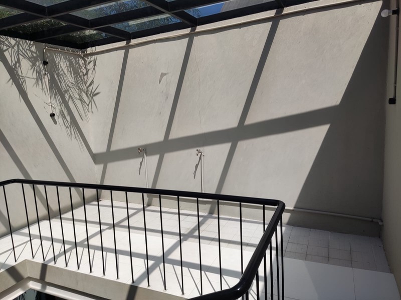 NYAMAN! Rumah 3 Lantai di Rancakendal, Bandung!