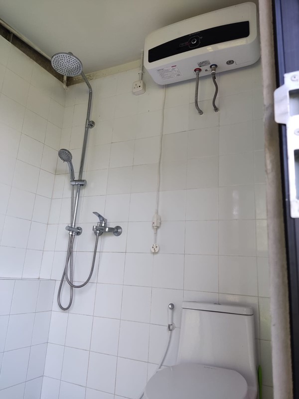 NYAMAN! Rumah 3 Lantai di Rancakendal, Bandung!