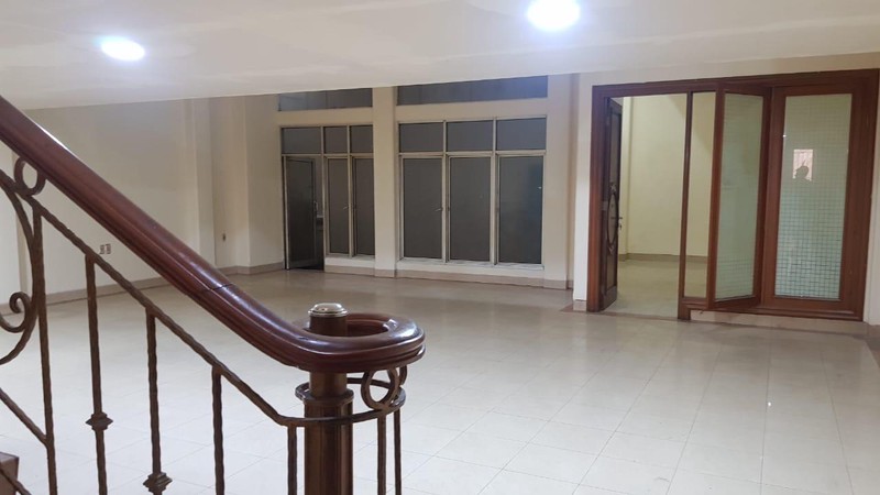 "Dijual/DIsewa Ruang Usaha Strategis @ Jl. Alaydrus, Petojo - Jantung Bisnis Jakarta Pusat"