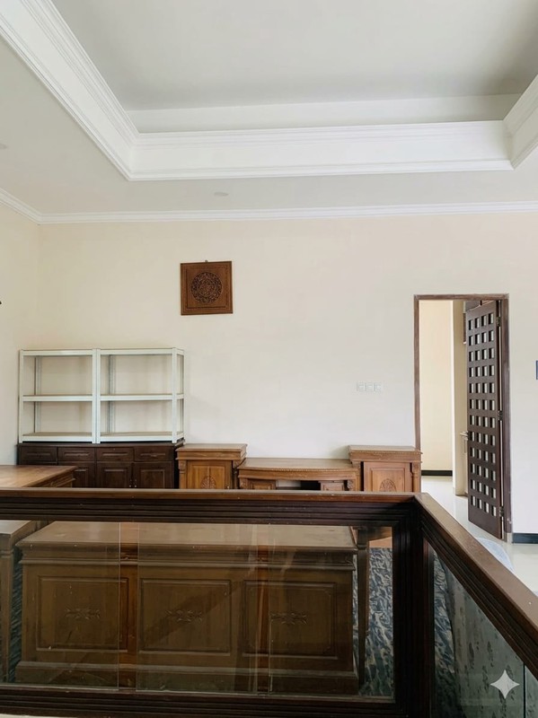 Rumah 2 Lantai Di Ketintang Surabaya