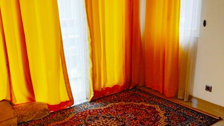 Rumah Sewa Nyaman di Kebayoran Bintaro - Lokasi Strategis & Siap Huni!