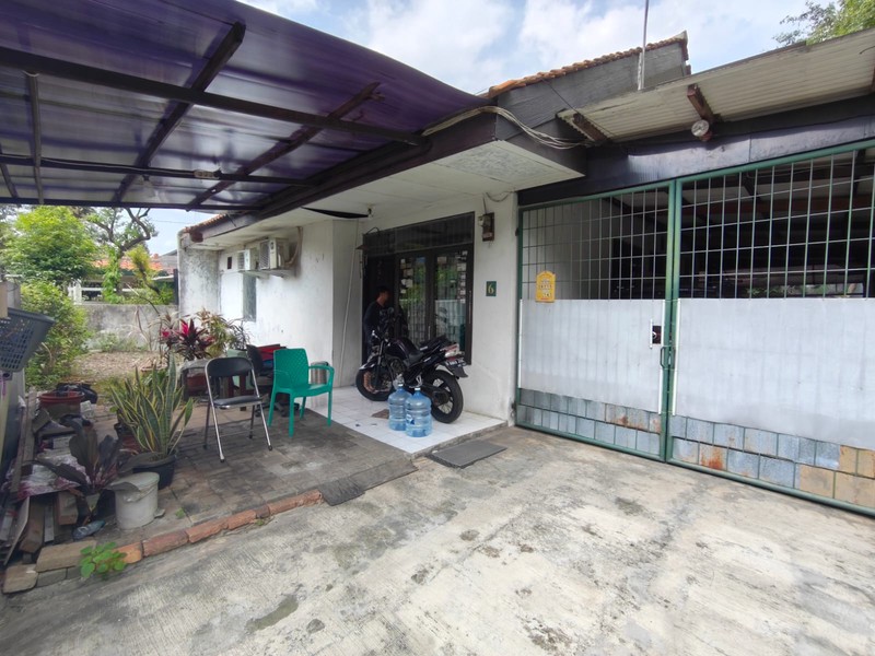 DI JUAL RUMAH HOOK HITUNG TANAH DI KOMPLEK PLN DUREN TIGA PANCORAN JAKARTA SELATAN