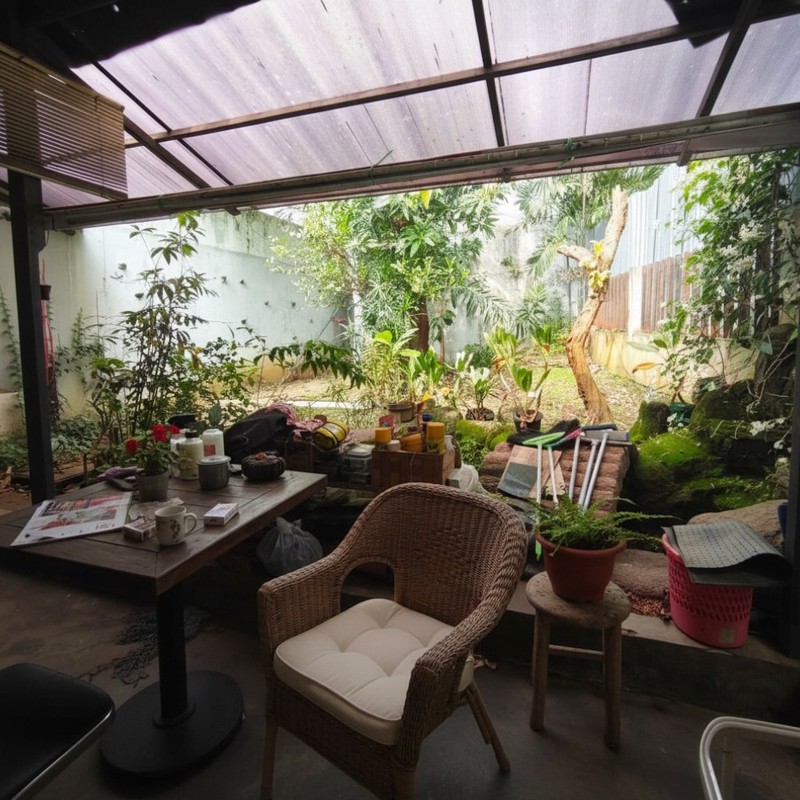 DI JUAL RUMAH HOOK HITUNG TANAH DI KOMPLEK PLN DUREN TIGA PANCORAN JAKARTA SELATAN