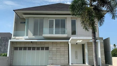 Jual dan Disewakan Rumah Cantik 2 Lantai Raffles Garden Citraland Surabaya Barat