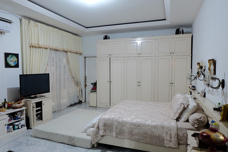 Rumah Mewah Pondok Indah - LT 509 m², 2 Lantai, 5+2 KT, SHM, Siap Huni, Nego!
