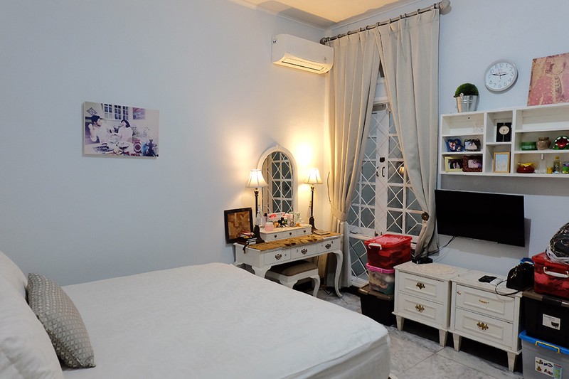 Rumah Mewah Pondok Indah - LT 509 m², 2 Lantai, 5+2 KT, SHM, Siap Huni, Nego!