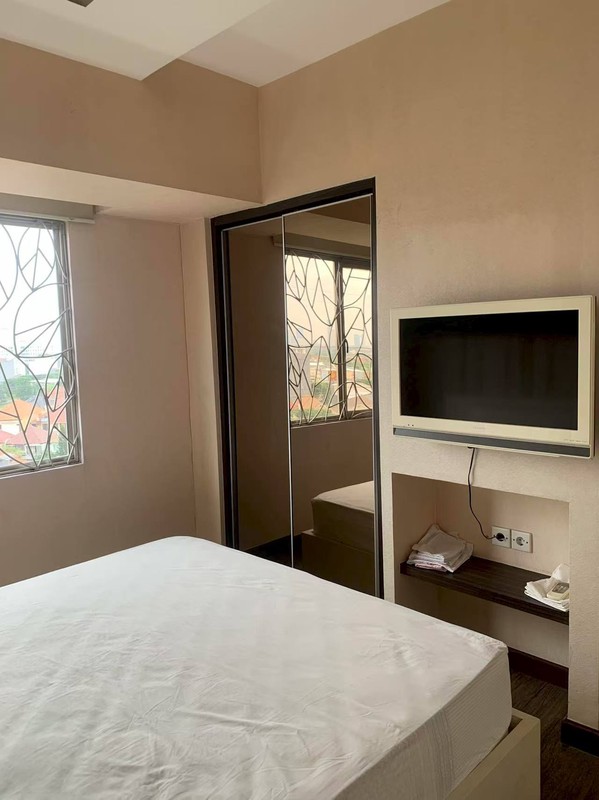 Disewakan Apartemen Waterplace Tower C Siap Huni Pakuwon Indah Surabaya Barat