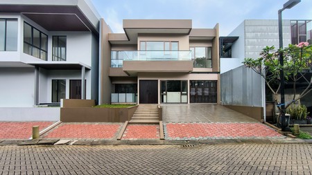 Rumah Bagus Siap Huni Di Kebayoran Villas Bintaro Jaya 