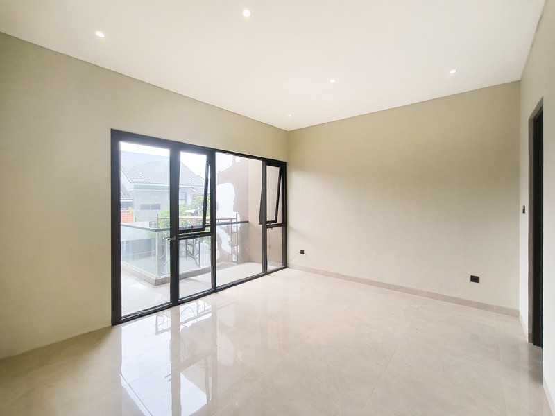 Rumah Bagus Siap Huni Di Kebayoran Villas Bintaro Jaya 