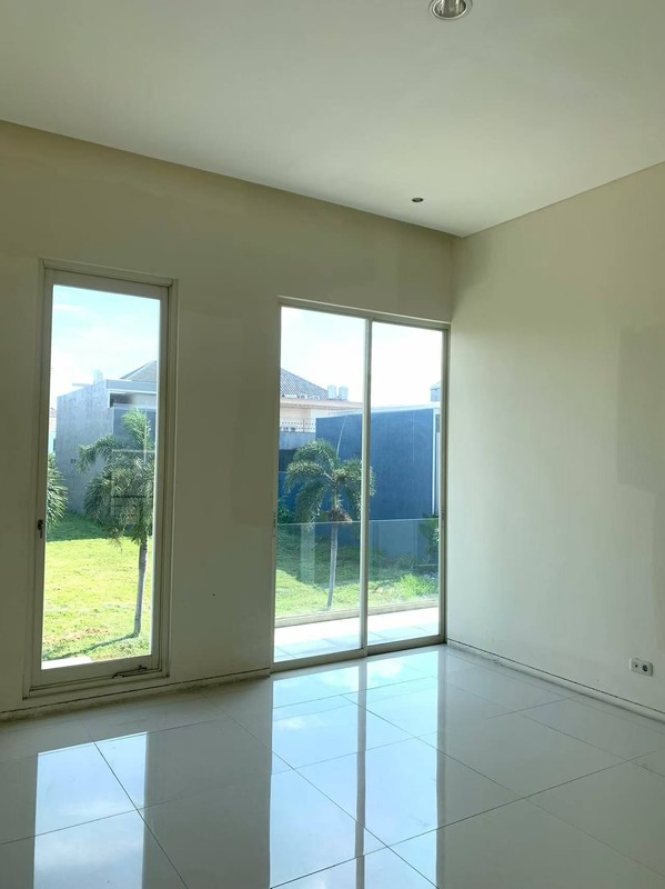 Jual Dan Disewakan Rumah Cantik Mewah 2 Lantai Raffles Garden Citraland Surabaya Barat