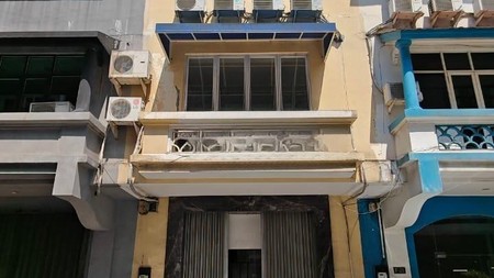 Dijual Rukan 2 Lantai di Permata Senayan, Kebayoran Lama, Jakarta Selatan