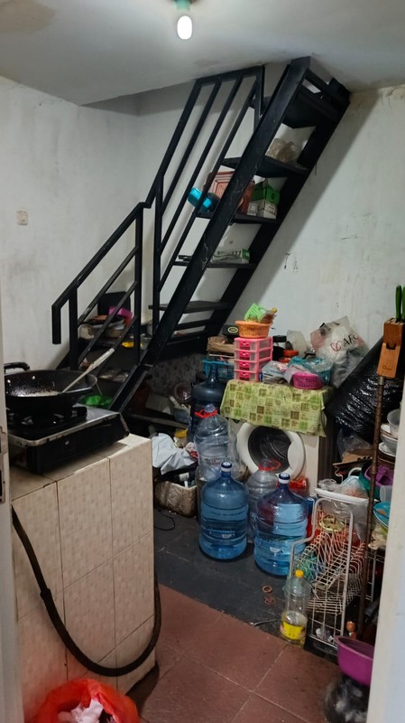 2048. Dijual Rumah Siap Huni Wisata Semanggi Wonorejo Rungkut Surabaya 