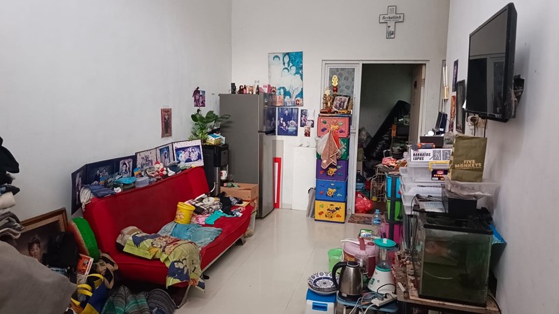 2048. Dijual Rumah Siap Huni Wisata Semanggi Wonorejo Rungkut Surabaya 
