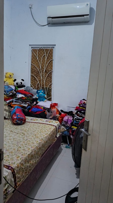 2048. Dijual Rumah Siap Huni Wisata Semanggi Wonorejo Rungkut Surabaya 