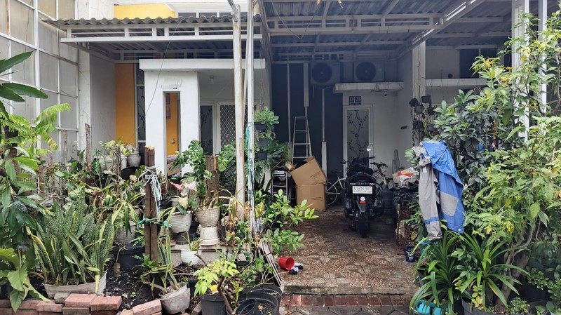 2048. Dijual Rumah Siap Huni Wisata Semanggi Wonorejo Rungkut Surabaya 