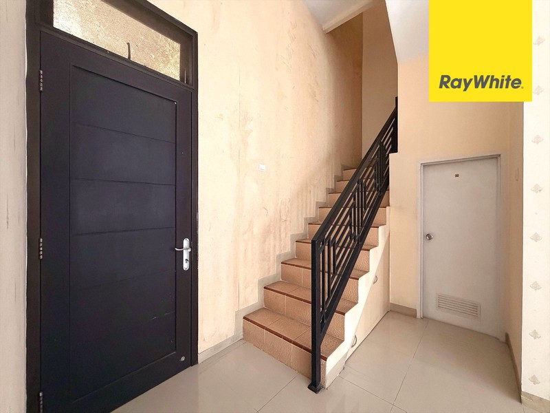 Rumah di Arya Town House 3, Kranggan, Jatisampurna