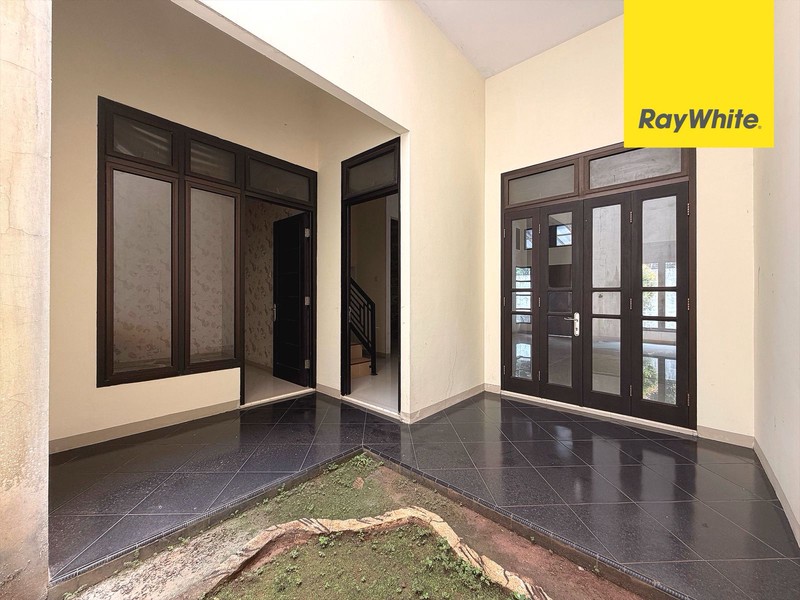 Rumah di Arya Town House 3, Kranggan, Jatisampurna