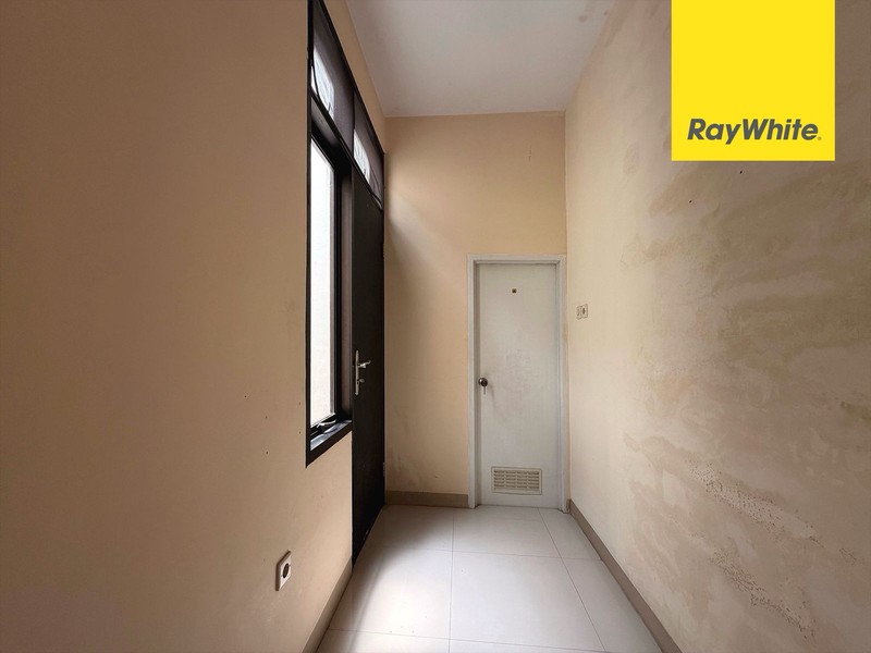 Rumah di Arya Town House 3, Kranggan, Jatisampurna