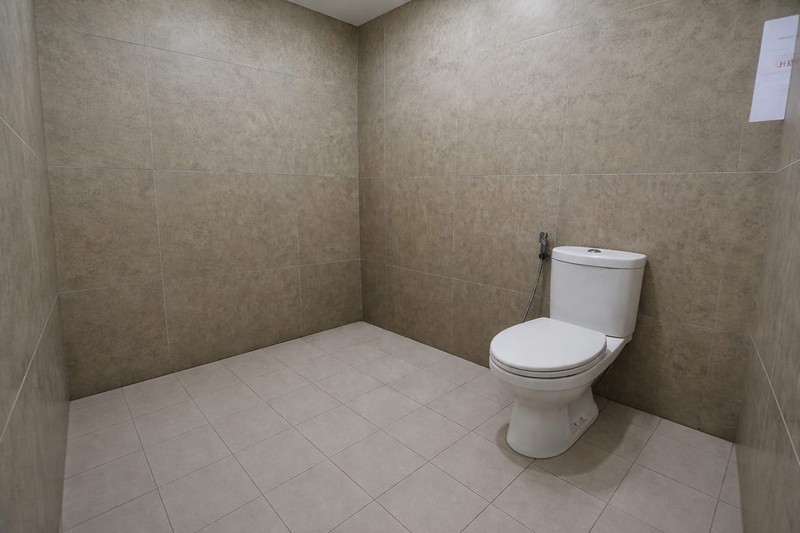 RUKO GANDENG STRATEGIS CIBUBUR - Pinggir Jalan, 2 Lantai, Cocok untuk Usaha & Investasi