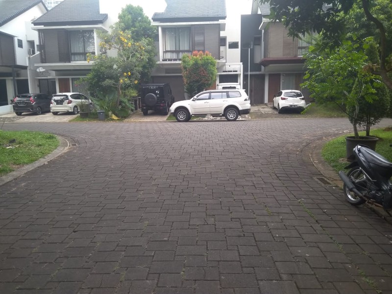 Kavling Sudut Siap Bangun di Kawasan Telaga Golf BSD Dekat Sekolah