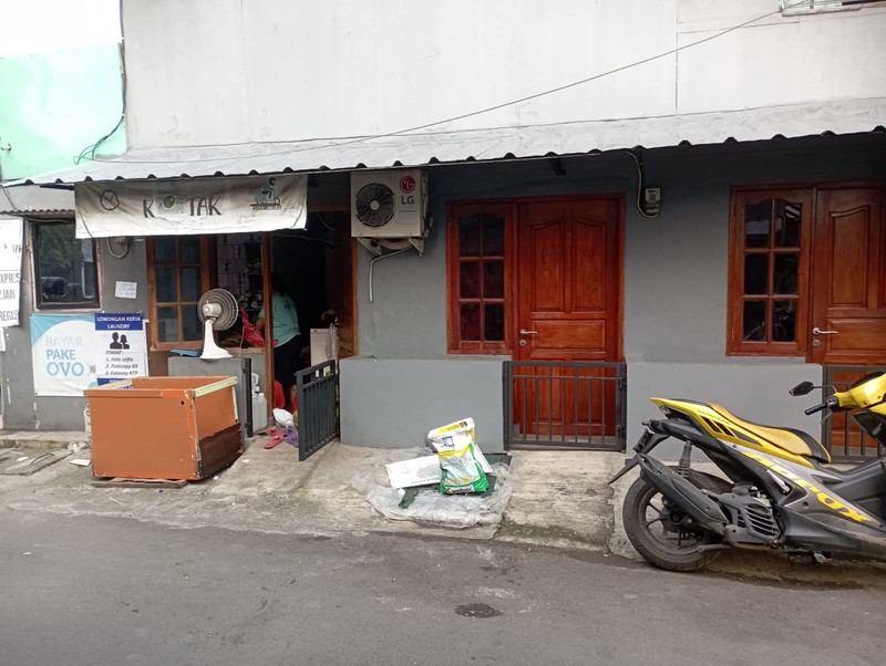 Kos2an Kontrakan, Strategis Akses Jalan 2 Mobil Di Setiabudi Kuningan, 5 Menit Ke Jl. Jend Sudirman