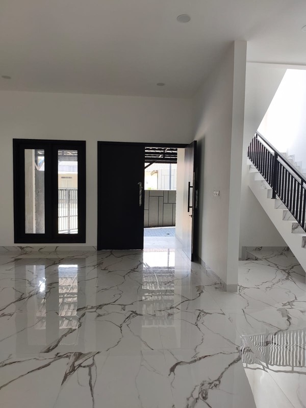 Rumah Baru siap Huni di BSD Griya Loka Dekat Tol dan Stasiun Kereta