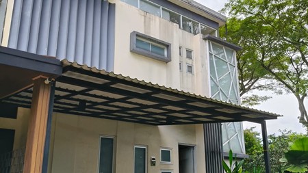 RUMAH DENGAN INDOOR SWIMMING POOL di CLUSTER CASPIA BSD CITY